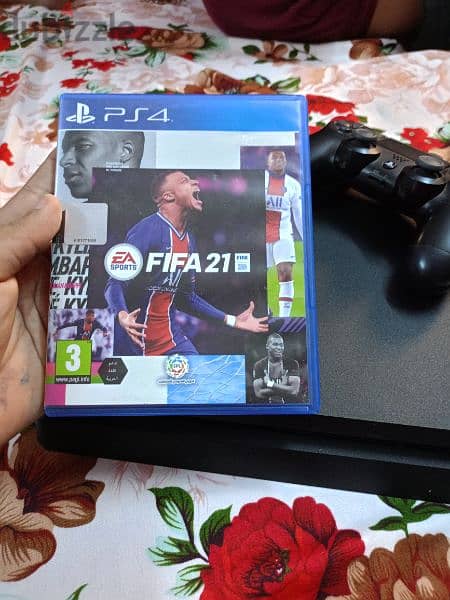 new ps4 with controller and fifa 21 1