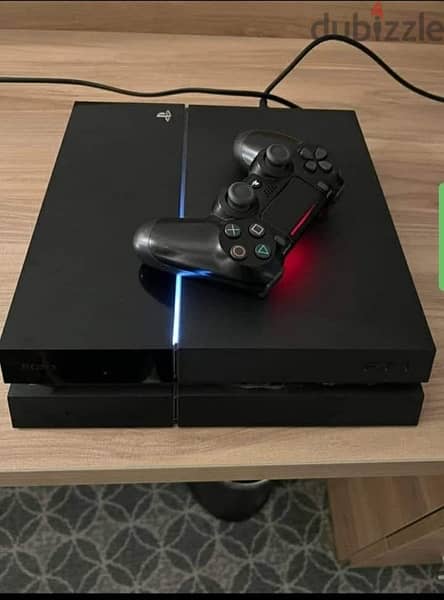 PS 4 excellent  condition 1 tb 2