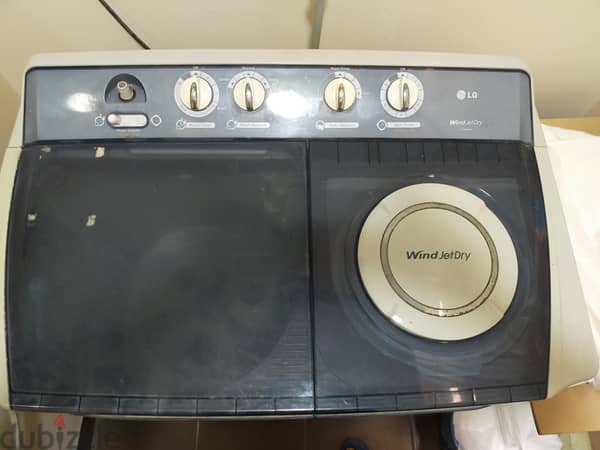 For sale, LG washing machine semi automatic Jetdry 11 kg - Washers - Dryers  - 128653410