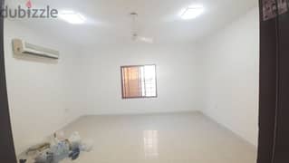 **2bhk big flat in Ruwi Mumtaz area** 0