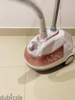 Garment steamer for iron clothes. Brand : Power 0