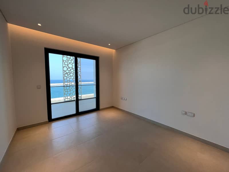 1 BR Apartment in Juman 2 – Al Mouj with Sea View 2