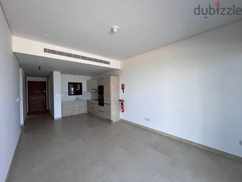 1 BR Apartment in Juman 2 – Al Mouj with Sea View 3