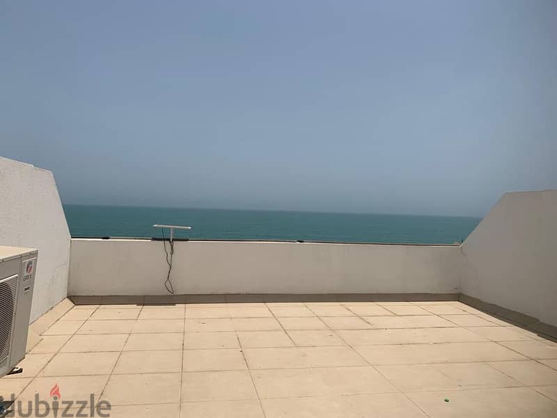 amazing villa facing the beach for rent in alhail north 11