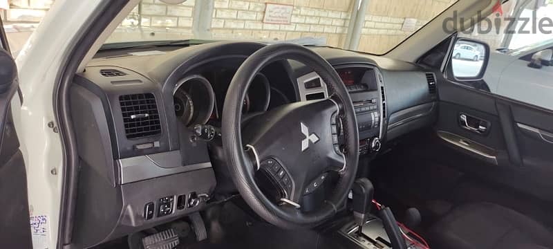 Pajero 3.8 for sale 2