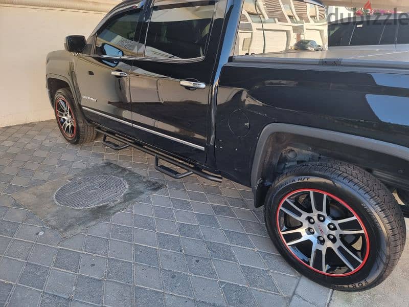 GMC Pick Up Sieera Oman Agency Excellent condition 16