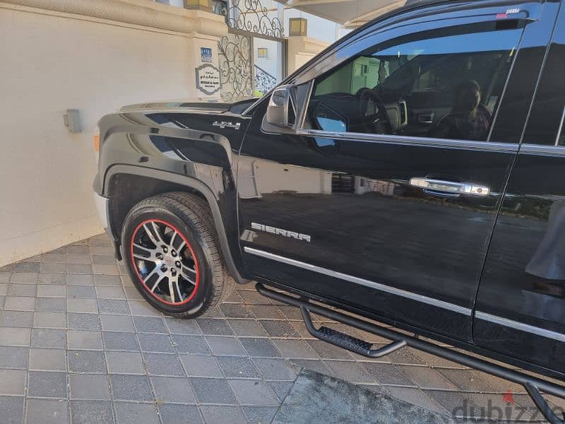 GMC Pick Up Sieera Oman Agency Excellent condition 17