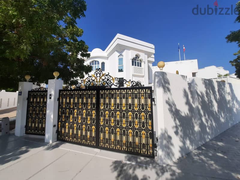 6BHK Villa FOR RENT in Shatti Qurum Beside Austrian Embassy PPV22 0