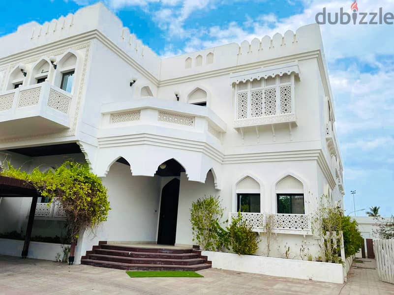 Luxurious 4+1 BHK Beach Villa in Shatti Al Qurum  PPV124 4