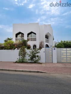 Spacious 5+1 BHK Villa for Rent in Saruj (Ref: PPV126)