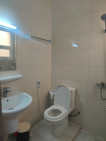 Fully Furnished 2 Bed's Flat with WiFi in Al Jiffrah Sohar 2