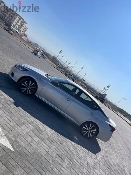 Nissan Altima 2019 SR . . Nice Car and very Clean 3