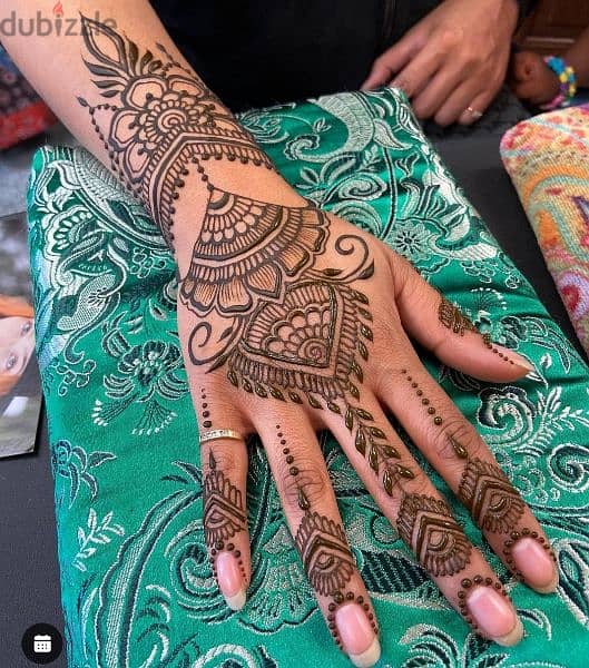 Henna designer available for Home Services 1