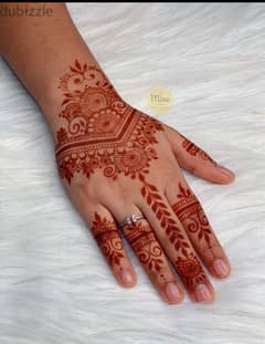 Henna designer available