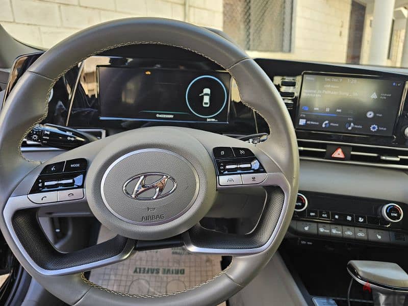Hyundai Elantra 2021 6
