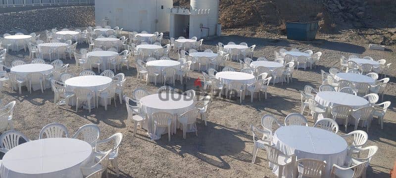 chair with cover. red chair and table. light kid chair for rent 7