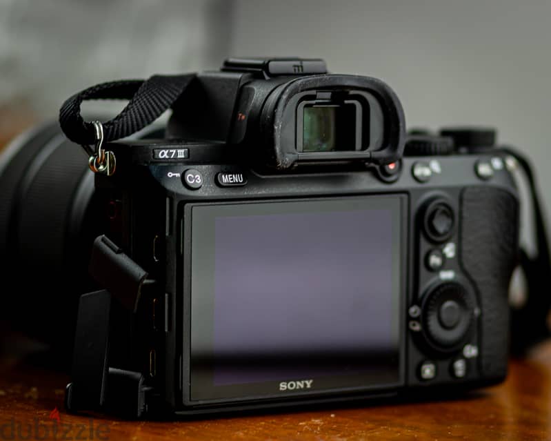 Sony a7iii for sale with kit lens 28-70 3