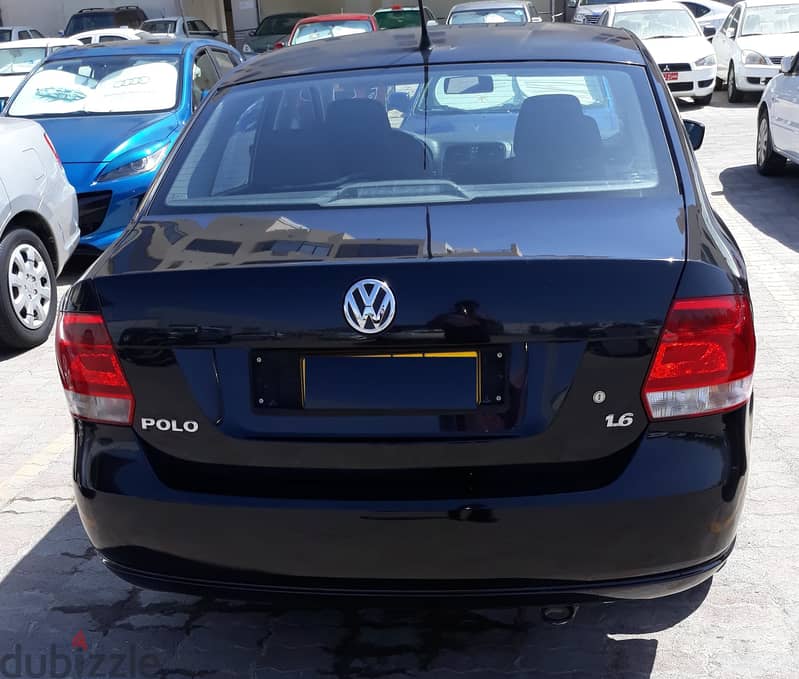 Volkswagen Polo with full options 1