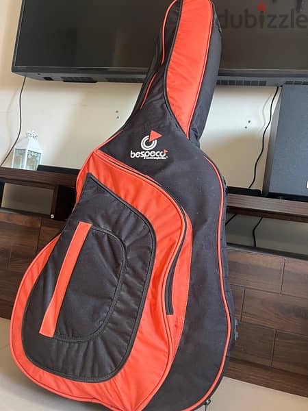 Yamaha F370DW Guitar (Includes an amazing bag) 8