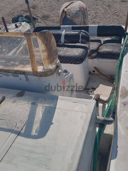 قارب مسطح 33 قدم مصنع وادي حام كلباء 2017 القارب فية محياة للسمك الحي 19