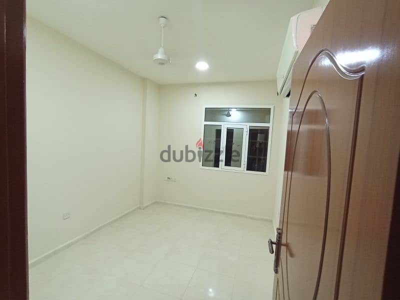 Apartments for rent in Al Amarat just 110 OMR 2