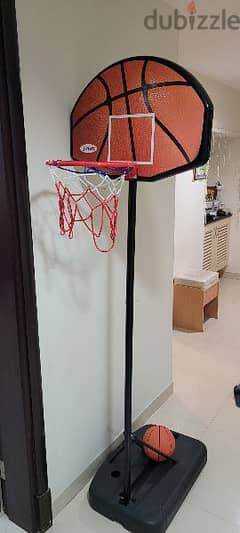 Basketball set for kids in perfect condition