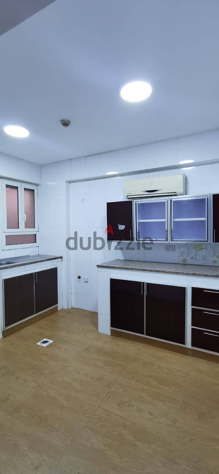 RF24 - 1BHK FLAT NEAR MUSCAT CITY CENTER MAWALEH 5