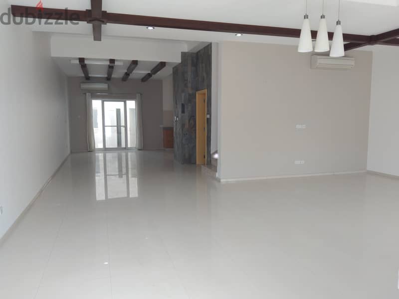 3Ak1-Modern style townhouse 4BHK villas for rent in Sultan Qaboos City 2