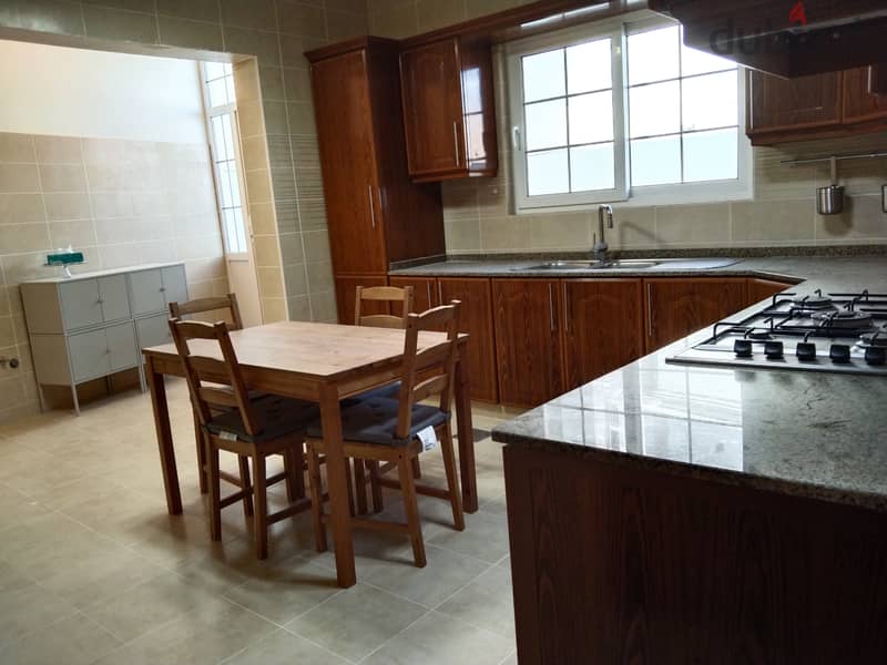 3Ak2-European style 4BHK villa for rent in Sultan Qaboos City near to 11