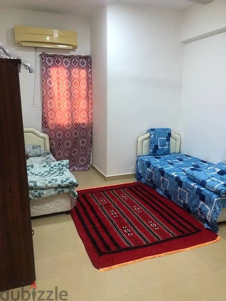 Bed space available for Executive male bachelor in ghubra 0