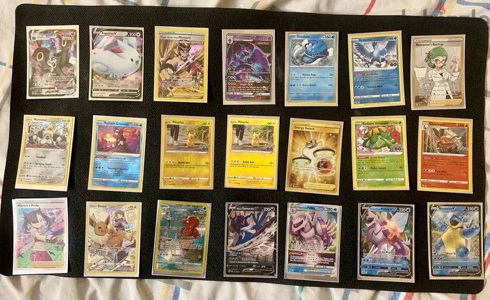 Pokemon Trading Holo Cards with Playing Mat lot 1