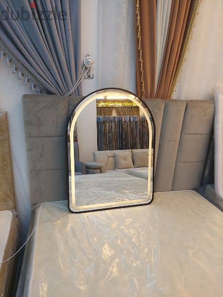 new face light mirror without delivery 1 piece 25 rial 2