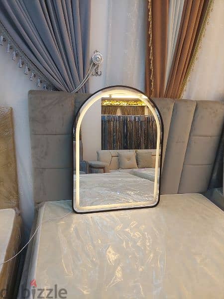 new face light mirror without delivery 1 piece 25 rial 4