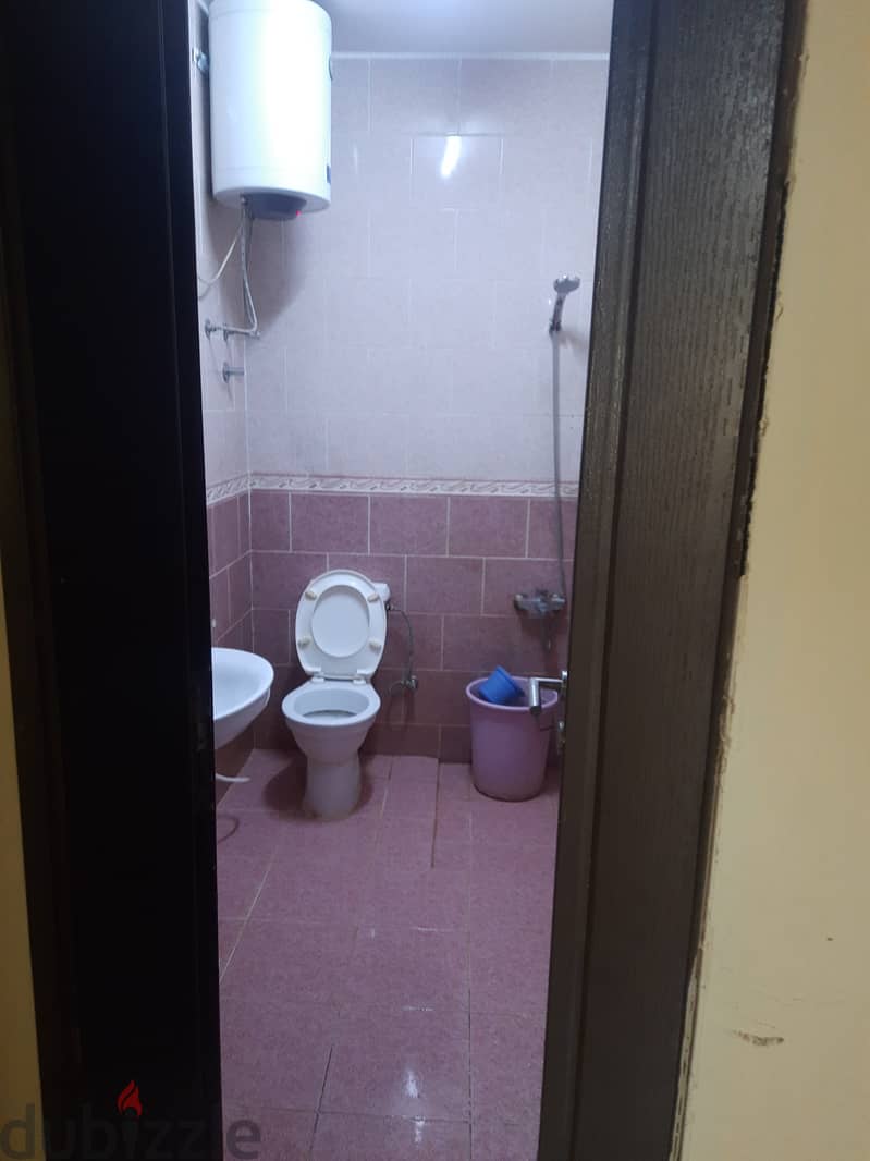 Seperate room with sharing washroom with one person 1