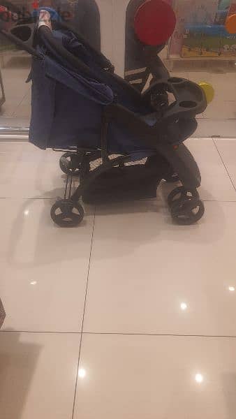 stroller 6