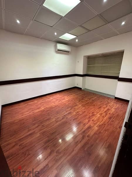 Room for rent before Oman House building 4