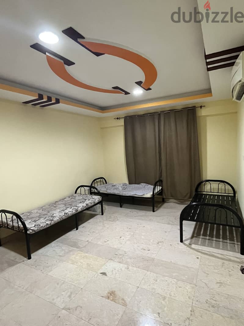 Bed space Sharing Room for Rent 6