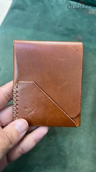محفظة توبسايدر من الجلد الإيطالي 1
