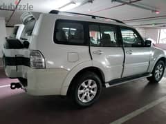 Oman Agency Sold Pajero 2015 Model White Expat Owned