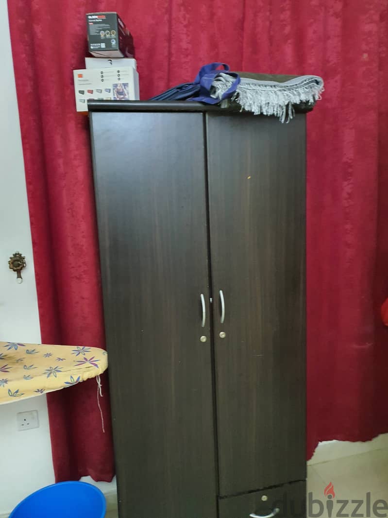 Room for rent with elc water wifi and maintain 1