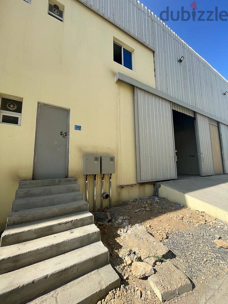 مستودع للإيجار في الرسيل warehouse for rent in Al Rusail 7