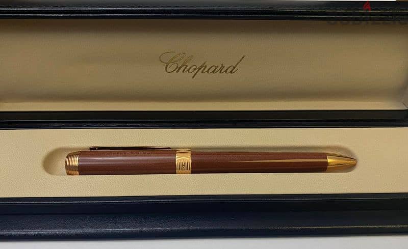 قلم شوبارد كلاسيكي فخم بني جديد 2
