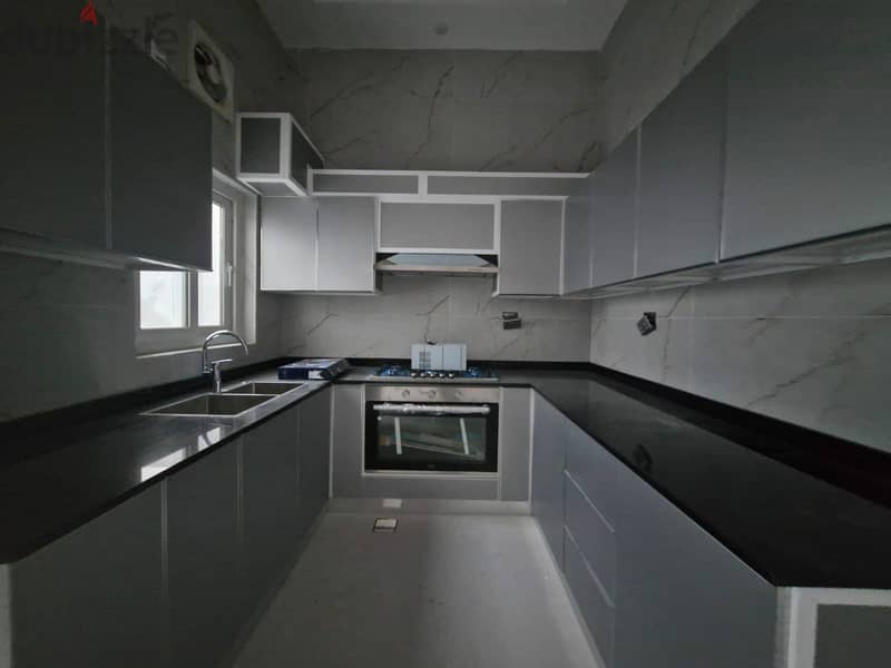 5 + 1 BR Brand New Townhouse In Azaiba Close to the Beach 1