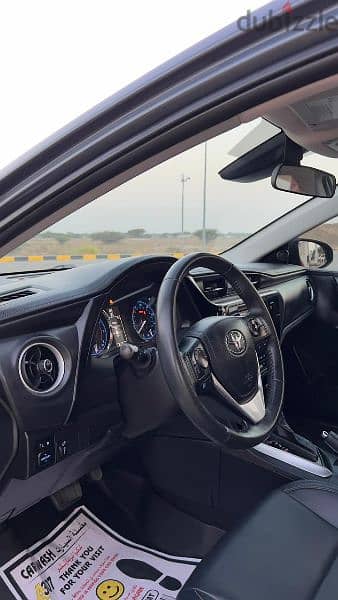 Corolla XSE 2017 Full options 13