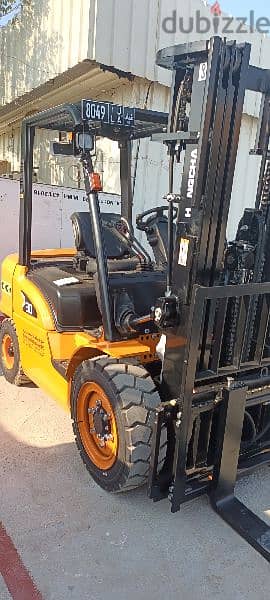 3 Ton Forklift for daily or monthly rent 2