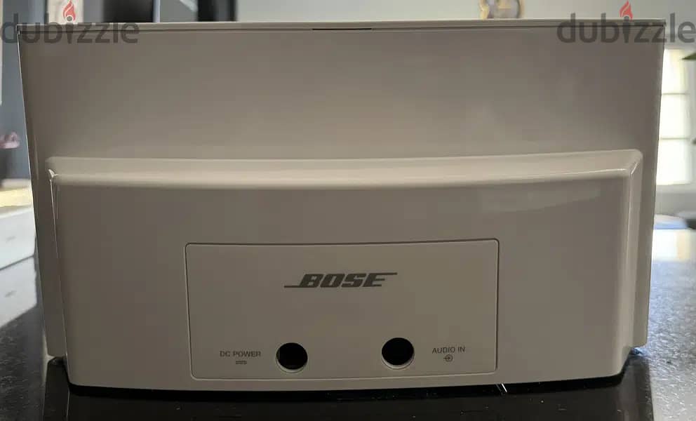 BOSE iPhone Docking Station - From USA 1