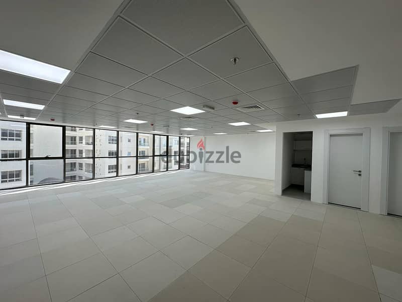 FREEHOLD 109 SQM Office Space Available in Muscat Hills for SALE! 5