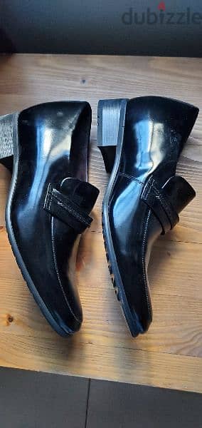 Men's hidden high heel shoes 1