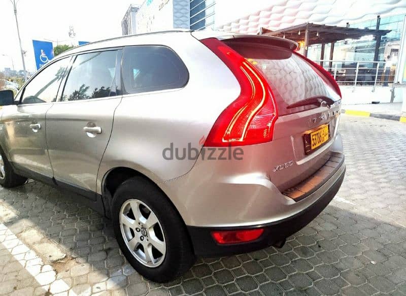 Volvo xc 60 2012 model 2000cc 5