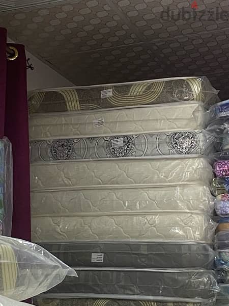 bed & mattress rugs, curtain 6